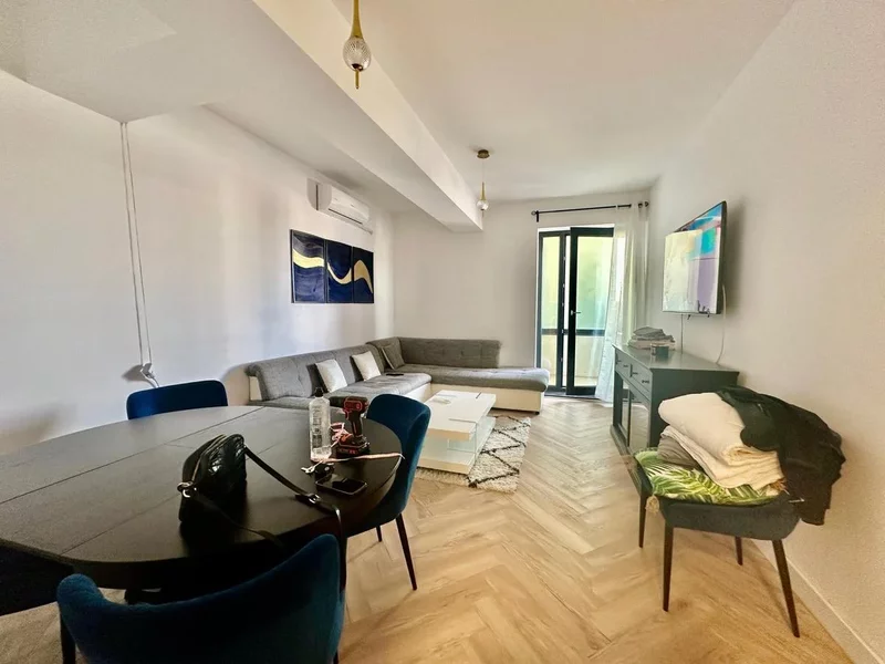 Pipera, Complex My Place, OMV, Porsche Romania,